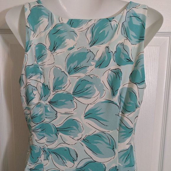 Ann Taylor Sea Blue White Petal Print Faux Wrap Sleeveless Midi Dress - size MP - Picture 8 of 10